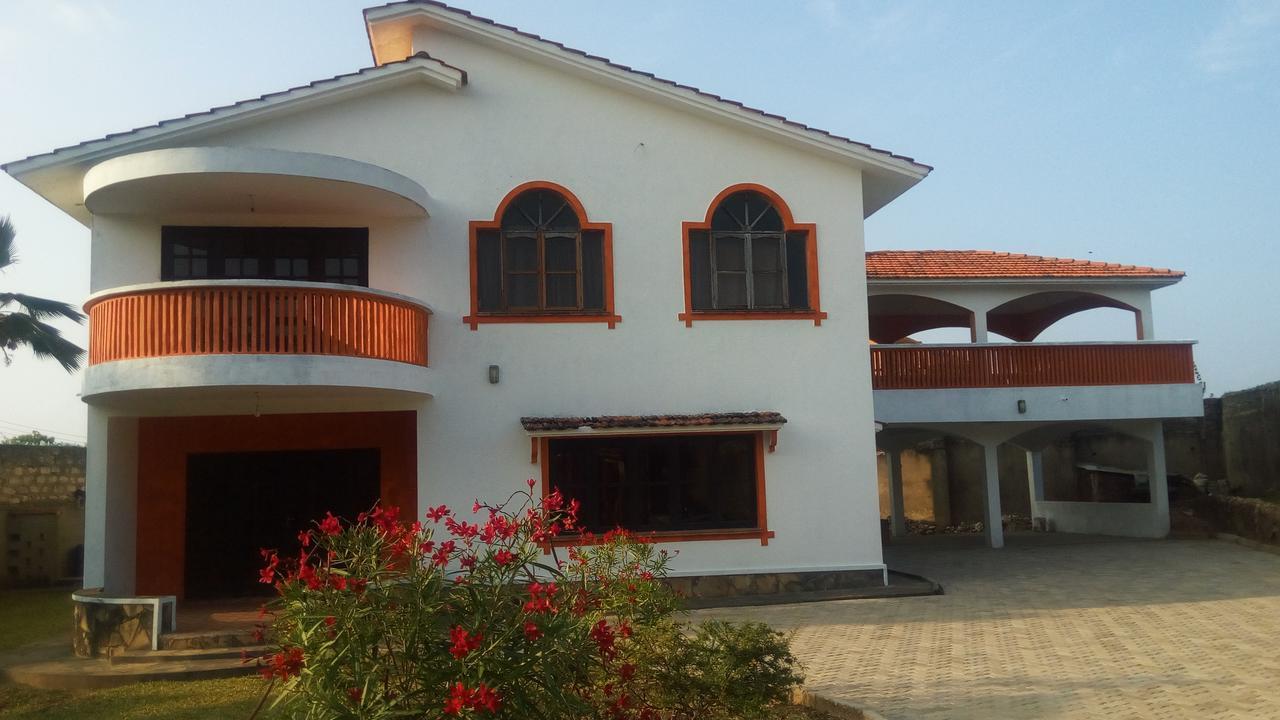 Comfort Guest House Shanzu Exterior foto